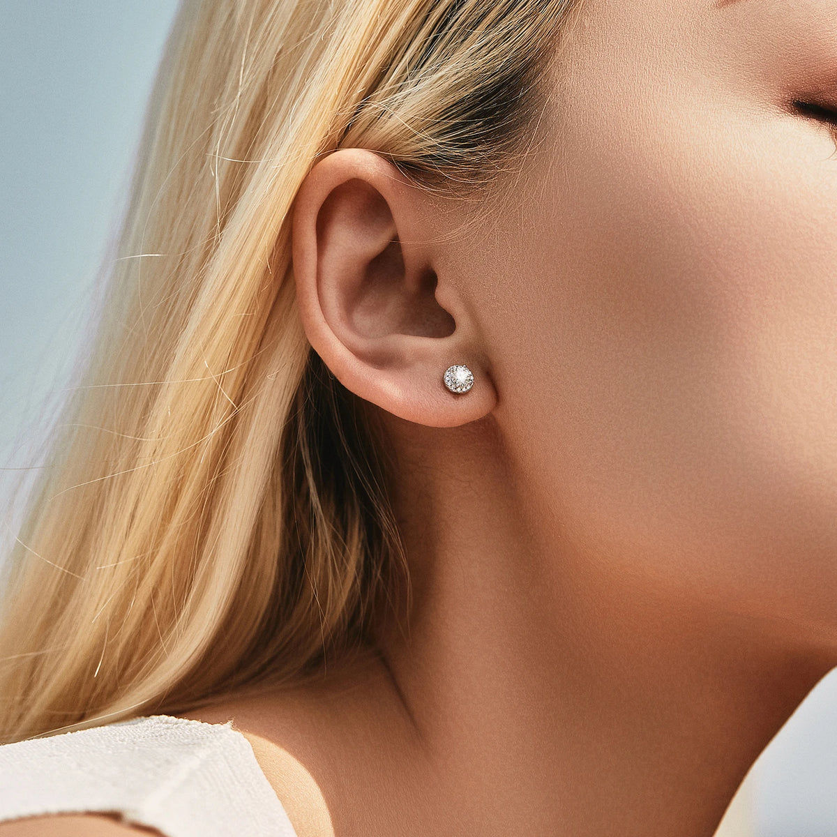 Brinco Ponto de Luz em Moissanite - Virena Elanie